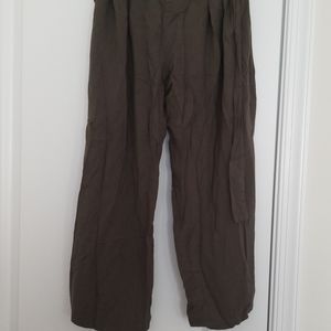 Loose pants no pockets